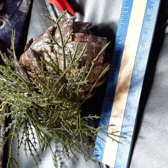 #6 NWOT Christmas Ornament 3.5"x3.5" - Picture 2 of 3